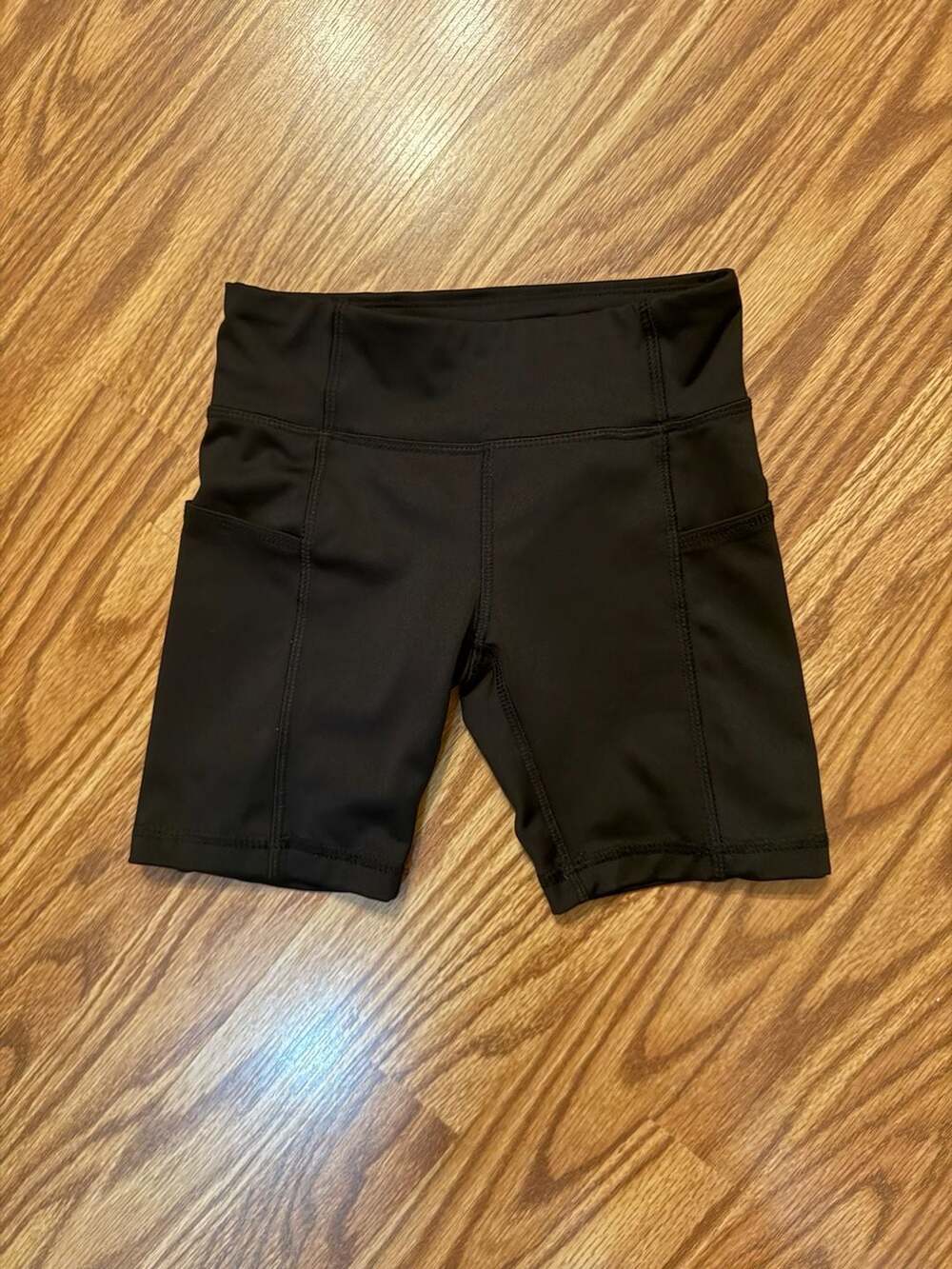 Athletic Works Girls' Performance Pocket Bike Shorts - Picture 1 of 3